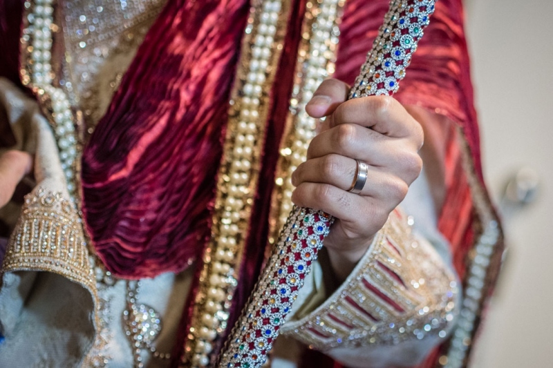 indian-wedding-sword